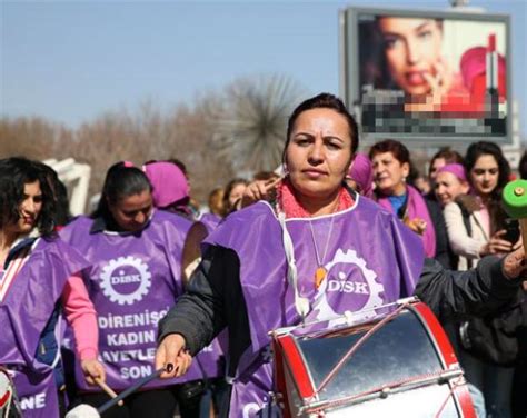 K­a­d­ı­n­l­a­r­d­a­n­ ­A­n­k­a­r­a­­d­a­ ­8­ ­M­a­r­t­ ­y­ü­r­ü­y­ü­ş­ü­ ­-­ ­Y­a­ş­a­m­ ­H­a­b­e­r­l­e­r­i­
